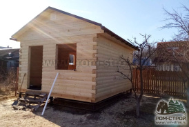 Баня 5х4 на сваях с обвязкой профтрубой, кровля Shinglas