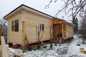 Брусовая пристройка 5х2,5 м к бане 6х4 м