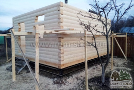 Баня 5х4 на сваях с обвязкой профтрубой, кровля Shinglas